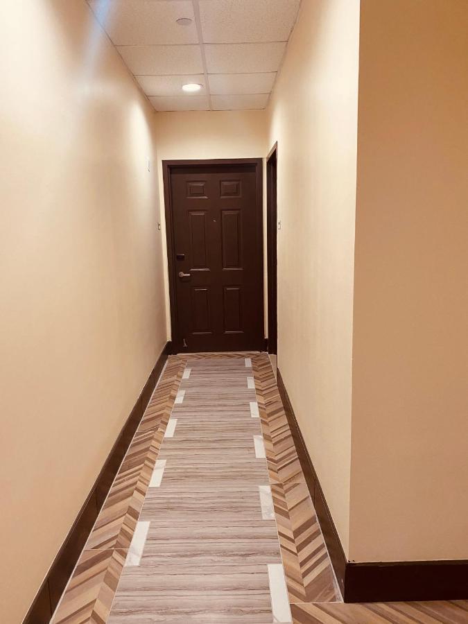 Surface Inn Brooklyn นิวยอร์ก ภายนอก รูปภาพ